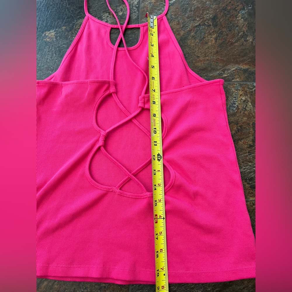 Anthropologie 100% cotton pink key hole open back sleeveless top. Size large - Picture 10 of 11